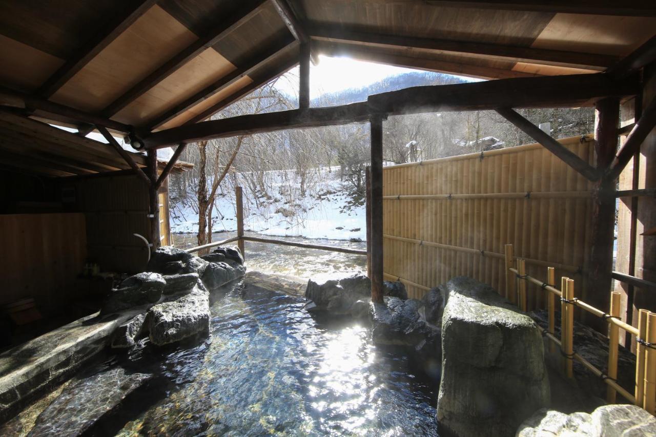 Hotel Honke Bankyu Nikko Exterior foto